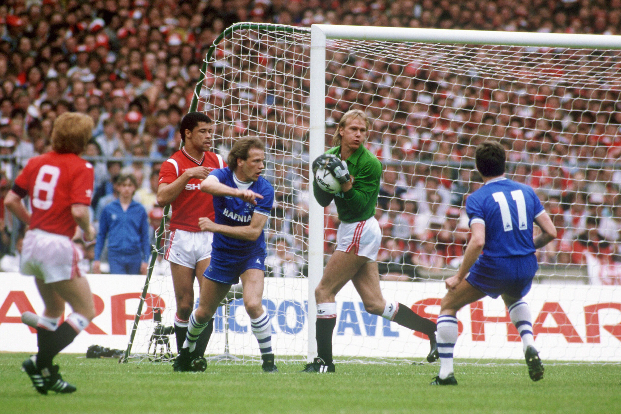 SportsEdTV Speaks to Manchester United Legend Gary Bailey - Part II